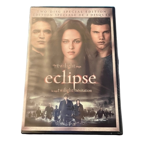 New Twilight 2 Disc Special Edition DVD - Picture 2 of 3